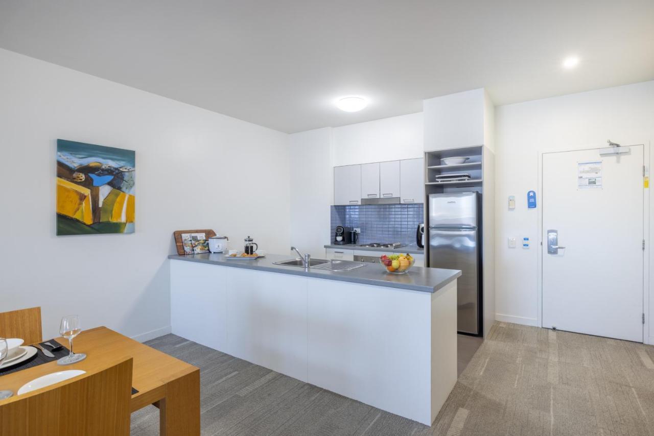 Aligned Corporate Residences Макай Екстериор снимка