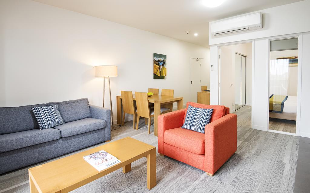 Aligned Corporate Residences Макай Екстериор снимка